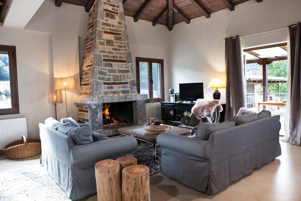 Bezeniko Amazing Arcadian Property! Vlacherna Εξωτερικό φωτογραφία